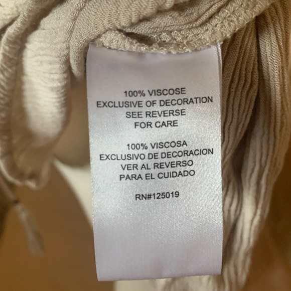 100% Viscose Tunic - Picture 3 of 5